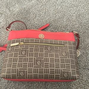 Anne Klein purse